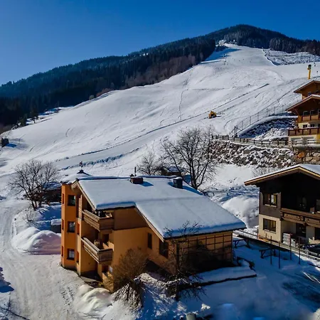 Vorderjausern シャレー *