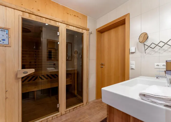 Vorderjausern ザールバッハ・ヒンターグレム